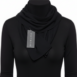VICTRESS SNUGGLE SCARF